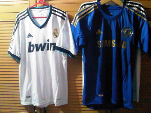 wts jual jersey klub season 12/13 kw thailand. ready stock. murmer gan!