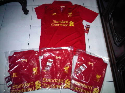 wts jual jersey klub season 12/13 kw thailand. ready stock. murmer gan!
