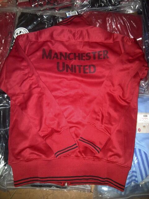 wts jual jaket klub sepakbola season 12/13 kw thailand super/grade ori. ready stock!