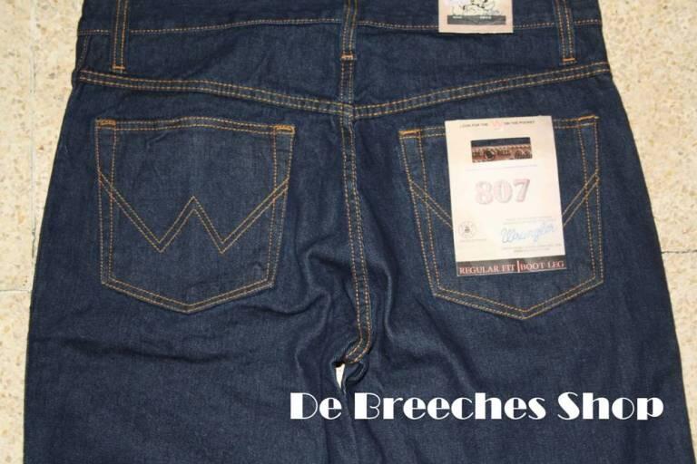 Celana Jeans Wrangler,Levis 505,Levis 522/523/611,Jaket Jeans Levis murahhh !!!