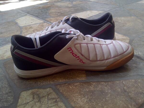 Di jual sepatu futsal League Matrix 2nd (second)