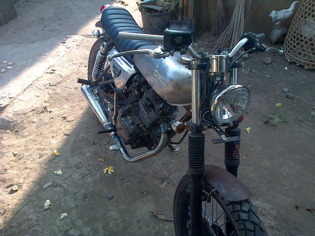 Membangun CB100/125 model JapStyle or Cafe Racer - Page 2 