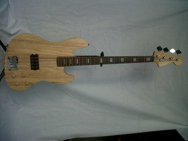 jual gitar bass akustik elektrik custom hand made semarang jawa tengah murah bagus