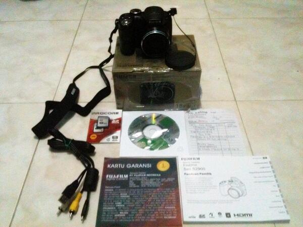 Jual FUJIFILM FINEPIX S2980