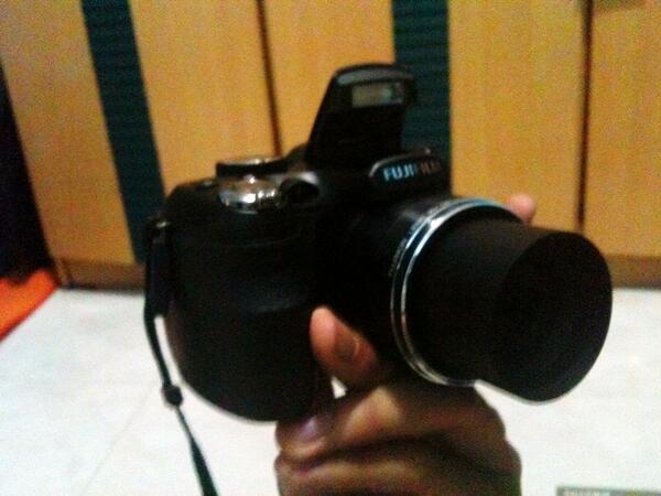 Jual FUJIFILM FINEPIX S2980