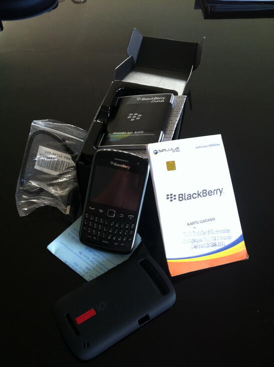 WTS blackberry apollo 9360 black (Bandung) garansi panjang
