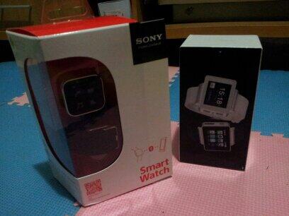 Sony SmartWatch - Handphone Jam Tangan