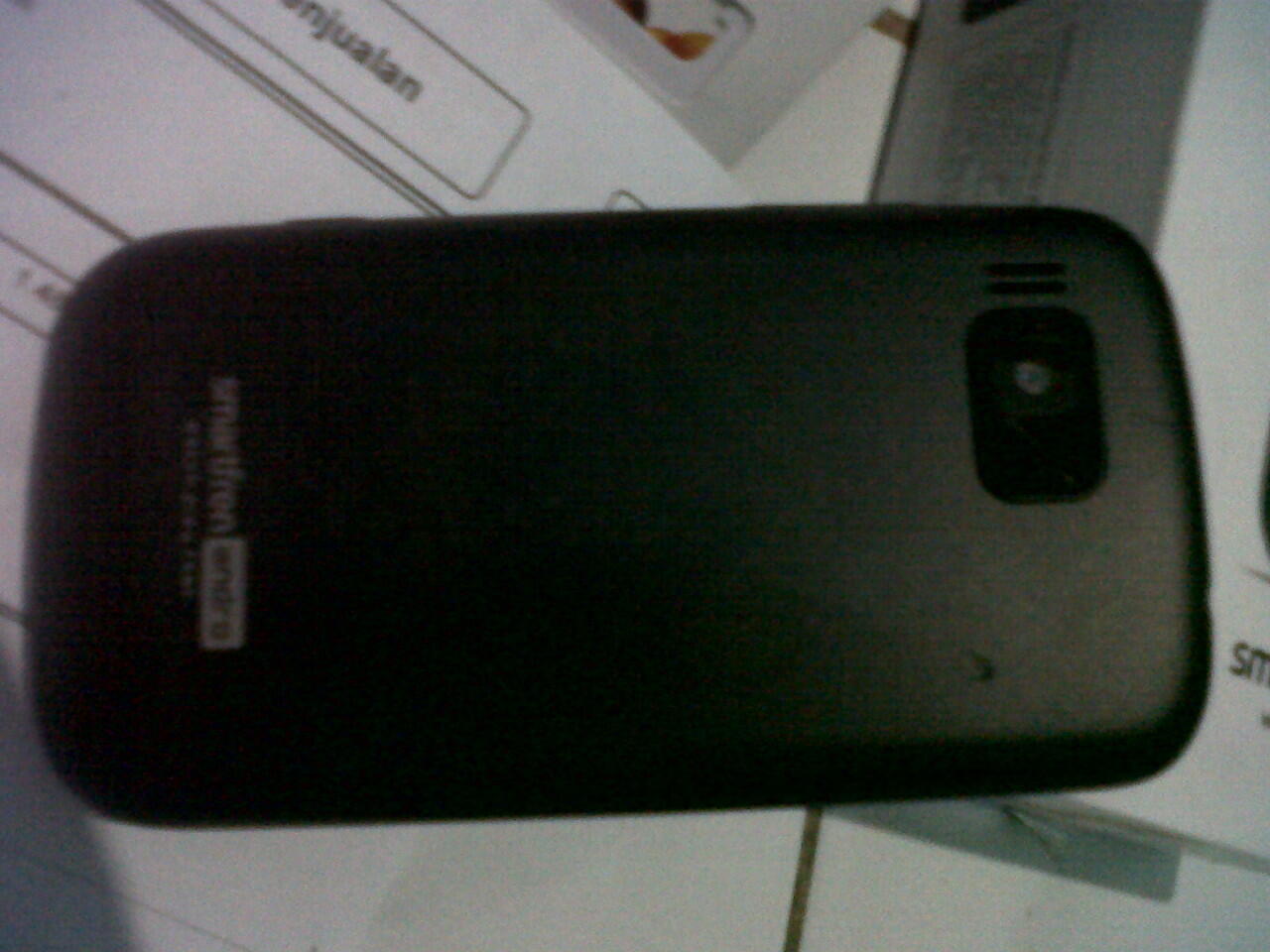 Smartfren Andro 4" a.k.a Hisence E910