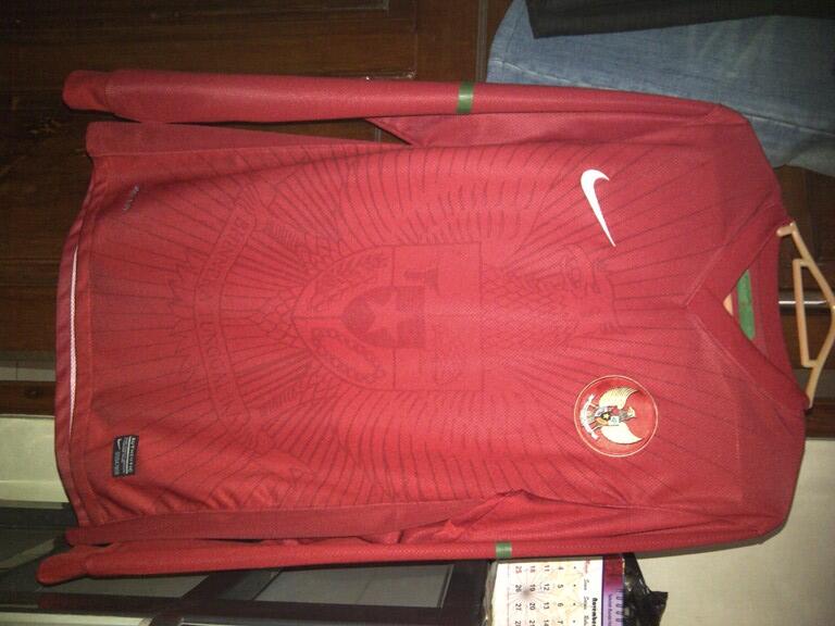 Silahkan lihat dulu Gan... Baselayer,Jersey,Shoes inside CEKIDOT