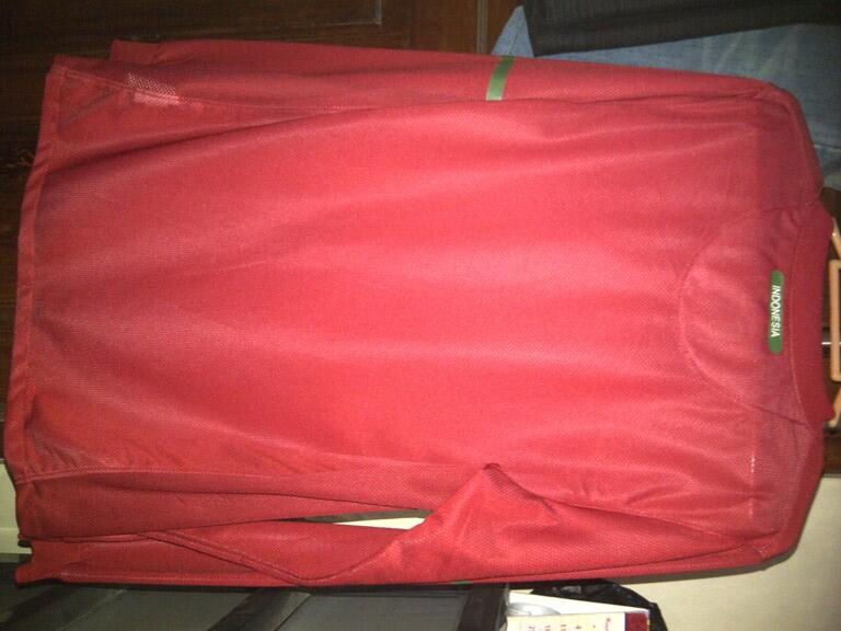 Silahkan lihat dulu Gan... Baselayer,Jersey,Shoes inside CEKIDOT