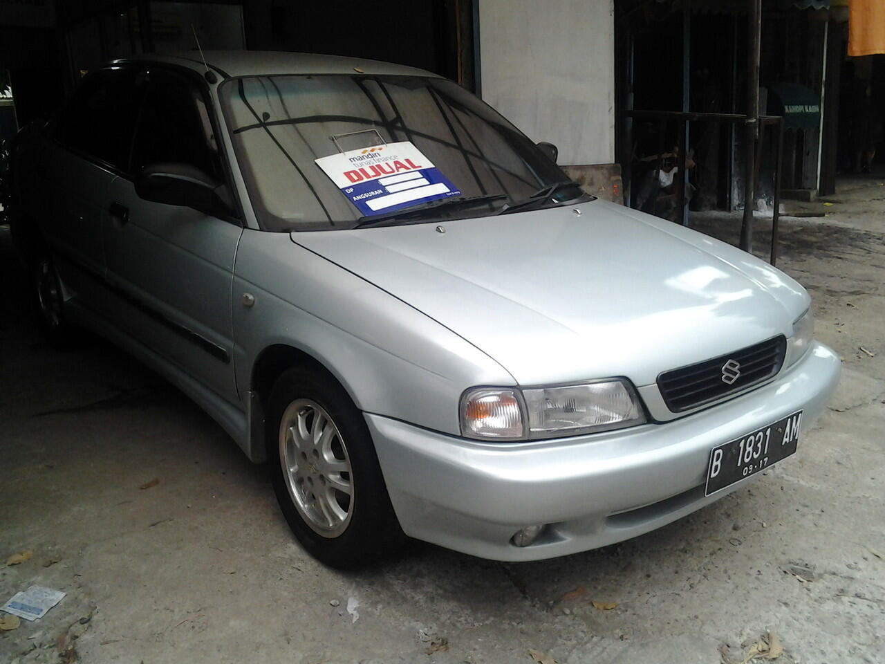 DI JUAL BALENO SILVER 1997 MANUAL