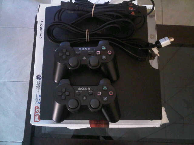 PS3 Slim Black 320Gb NEW!! Dijual Cepat!