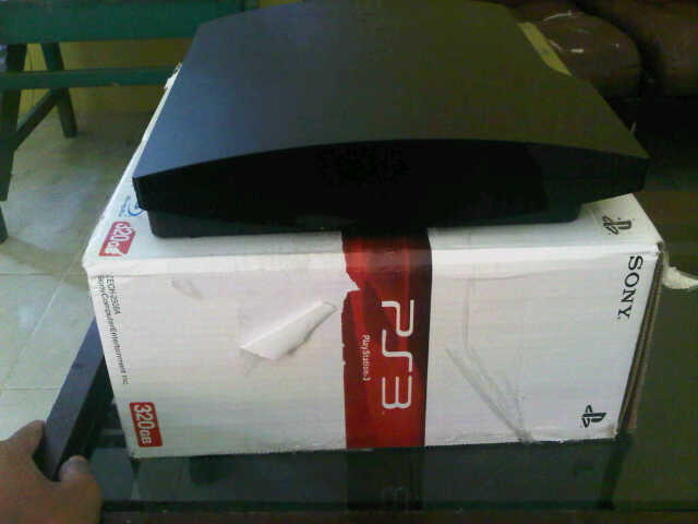 PS3 Slim Black 320Gb NEW!! Dijual Cepat!