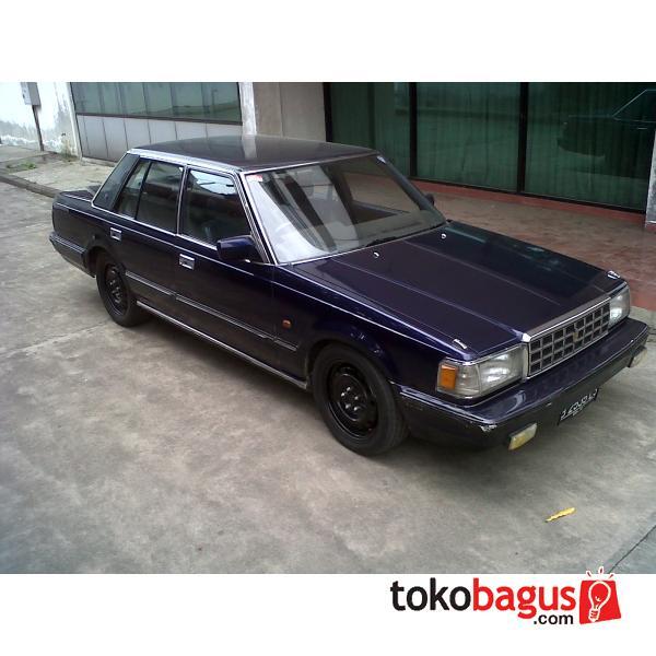 TOYOTA CROWN DELUXE 85