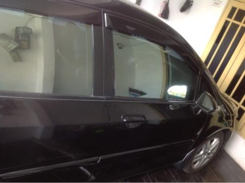 Honda Jazz Idsi Tahun 2005 Hitam