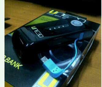 jual powerbank UNEED 5600i new item.. mari diorder bos..