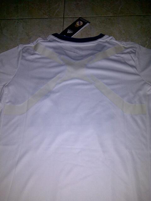 Jual Jersey Real Madrid home Techfit murah! (ga masuk nyesel gan)
