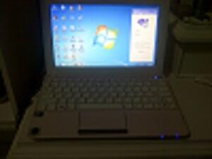 JUAL NOTEBOOK ASUS EEE PC PINK