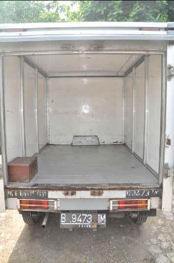 Jual Mobil Box Carry 1.0 Tahun 2005