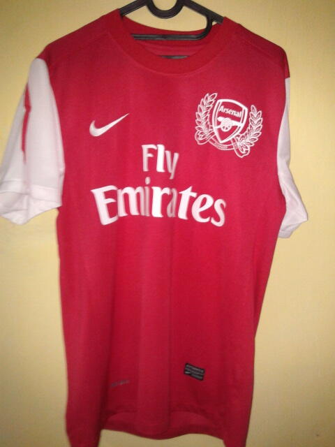 Jersey dan Jaket - Banyak ARSENALnya....MASUKKKK