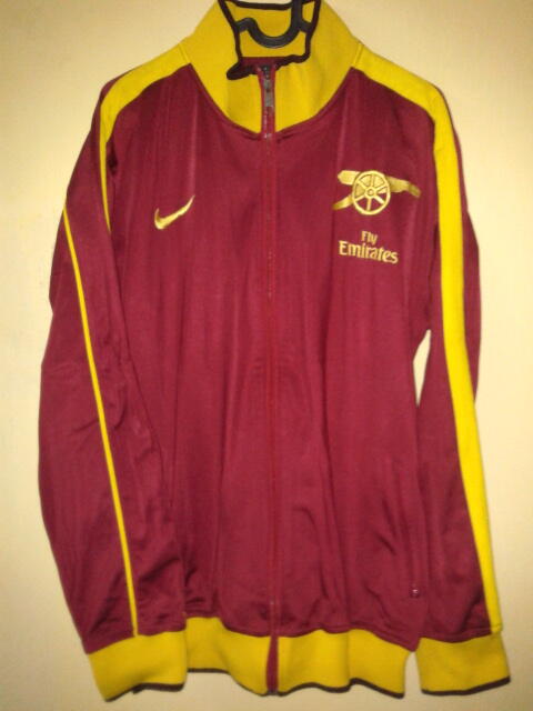 Jersey dan Jaket - Banyak ARSENALnya....MASUKKKK