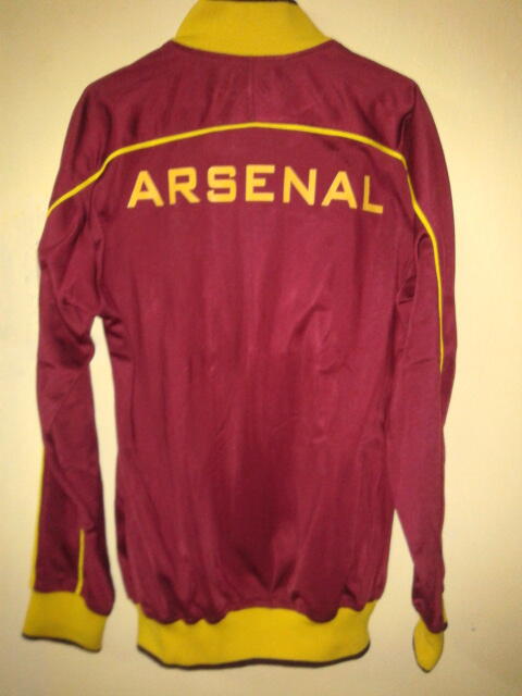 Jersey dan Jaket - Banyak ARSENALnya....MASUKKKK
