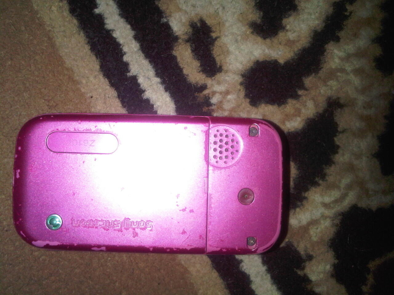 jual HP sony ericsson apa adanya Z610i ( BANDUNG )