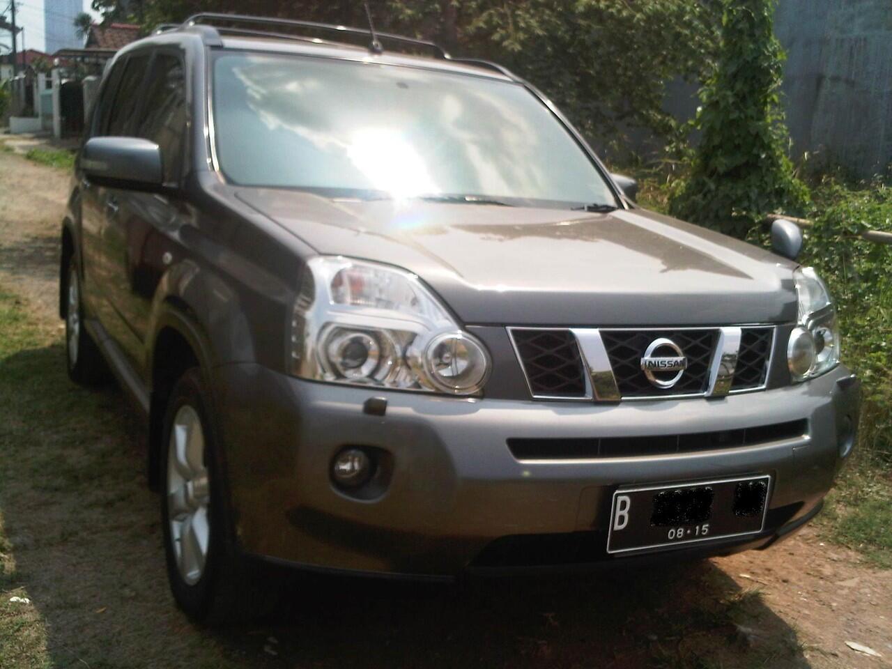 Nissan X-trail CVT 2010 GREY km baru 17ribu TDP 37jt NEGO