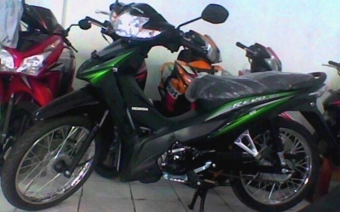 Honda Revo Fit Th 2012 Baru. Kredit DP Murah FIF