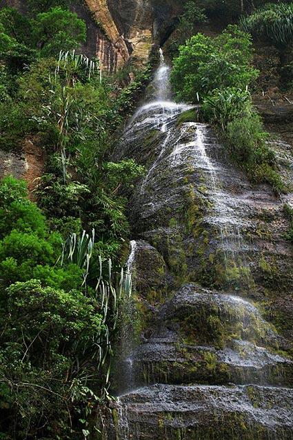 (Lembah Harau) Keindahan alam dibelantara hutan Indonesia