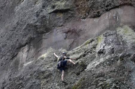 (Lembah Harau) Keindahan alam dibelantara hutan Indonesia