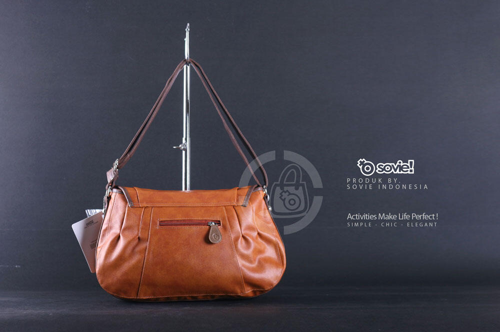 Tas Kuliah Jalan Pumpkin Orange - Slempang -- Simple Chic Elegant --