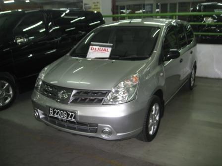 Nissan Grand Livina XV automatik 2008 Abu-abu Istimewa