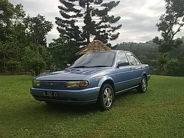 nissan sunny thn 1996
