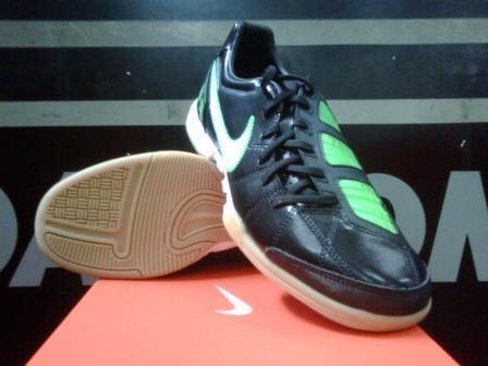 Sepatu Futsal Ori