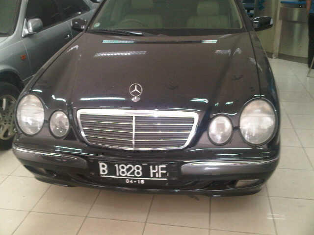 ***Jual Mercy Hitam E260 2001 Kondisi Msh Ok Stnk Panjang***