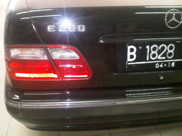 ***Jual Mercy Hitam E260 2001 Kondisi Msh Ok Stnk Panjang***