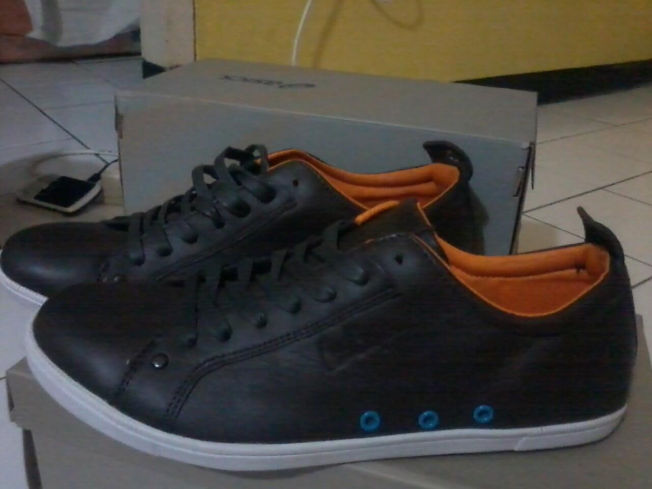 Sepatu Joma Futsal, Nix Footware, Dolce Gabbana, Fila, Diadora etc