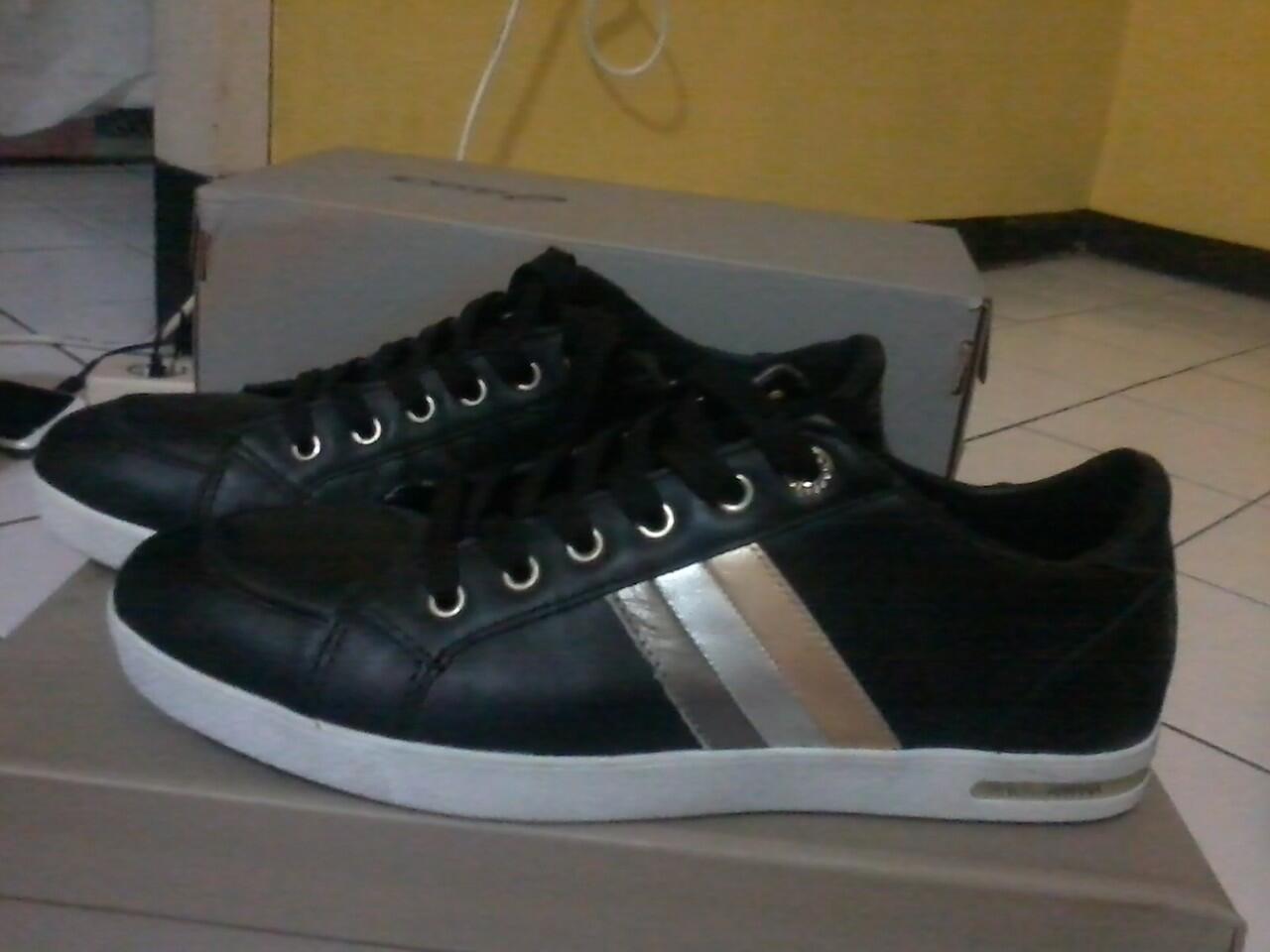 Sepatu Joma Futsal, Nix Footware, Dolce Gabbana, Fila, Diadora etc
