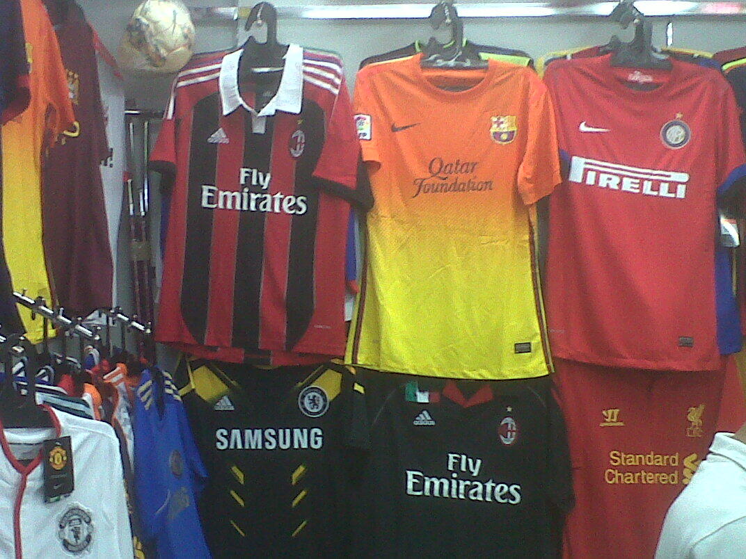 JUAL JERSEY DAN JAKET TIM KESAYANGAN ORI THAILAND