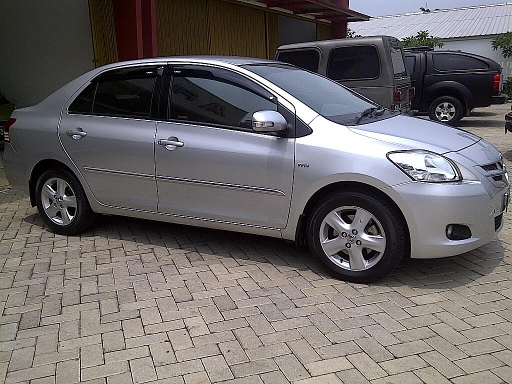 Toyota Vios 2008 tangan 1