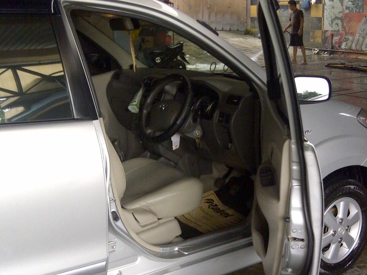 TOYOTA AVANZA G TH 2010 BANDUNG