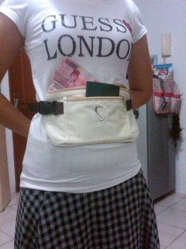 Tas pasport merk Zco bahan anti air