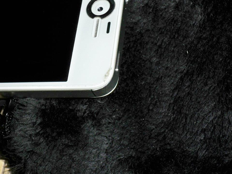 TT / Jual iPhone 4 32 GB CDMA white / putih FULLSET MURAH