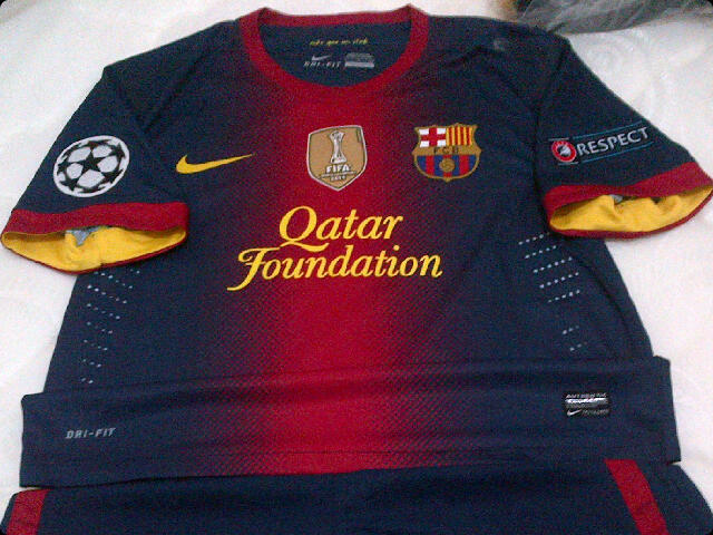 Jersey MU, INTER, BARCA PI slimfit GO jarang ada