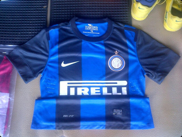 Jersey MU, INTER, BARCA PI slimfit GO jarang ada
