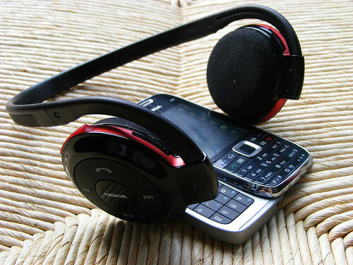 HEADSEAT NOKIA BH-503 KW super gan.... suara ajibb,,,, bisa semua tipe hp agan...