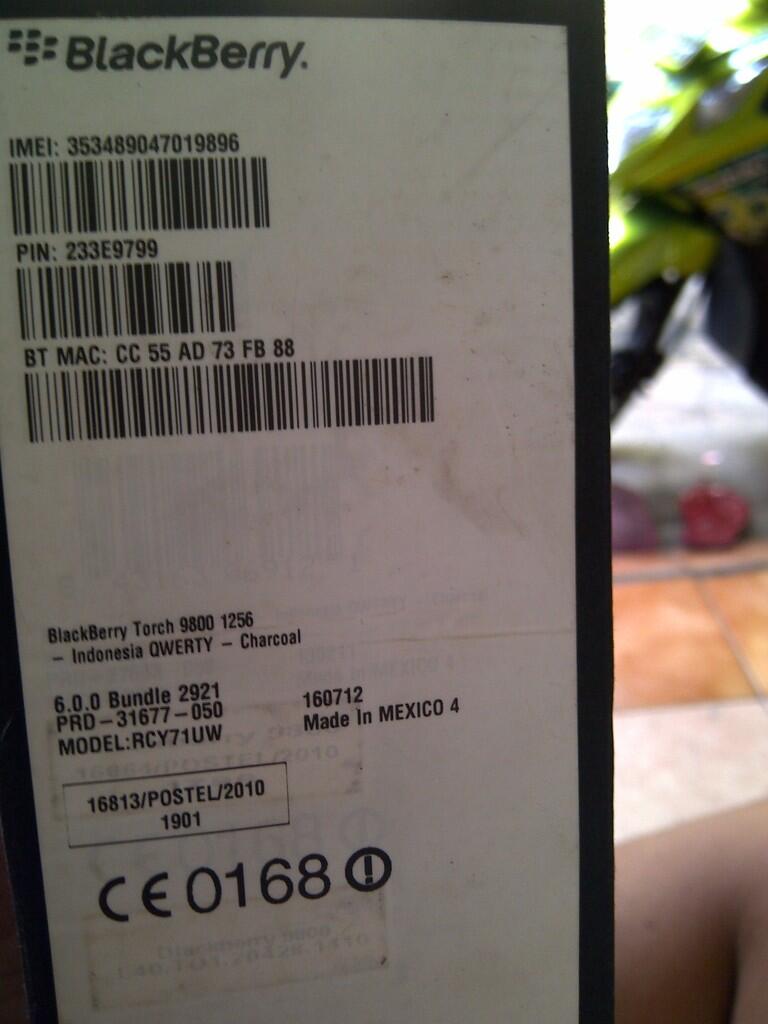 bb torch 9800,istimewa,garansi ctn masih panjang