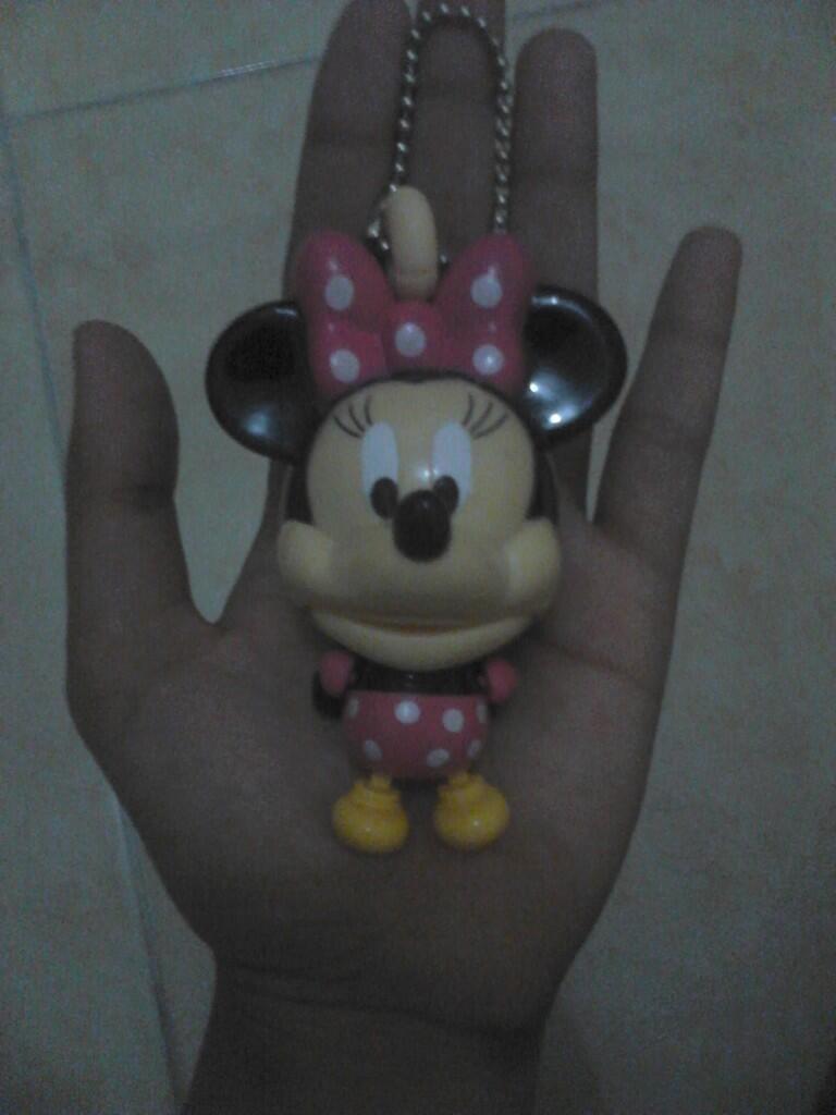 Gantungan Kunci Goyang Mickey Mouse dan Minnie Mouse