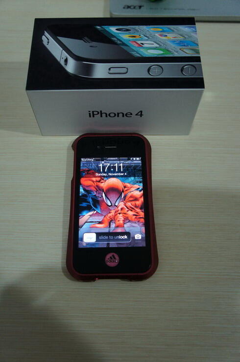 Jual iphone 4 16gb FU FULLSET,Mulus 98%